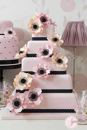 Pink Anemone wedding cake, Wedding cakes London