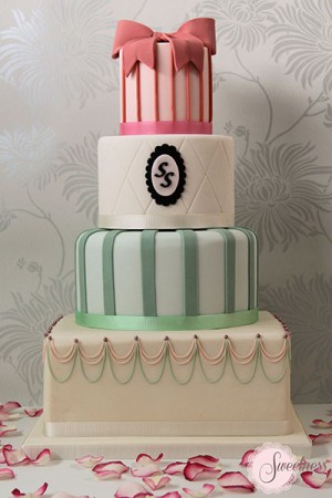 London wedding cakes, vintage wedding cake