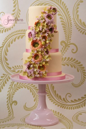 spring wedding cake,peach wedding cake, wedding cakes london, london wedding cake company